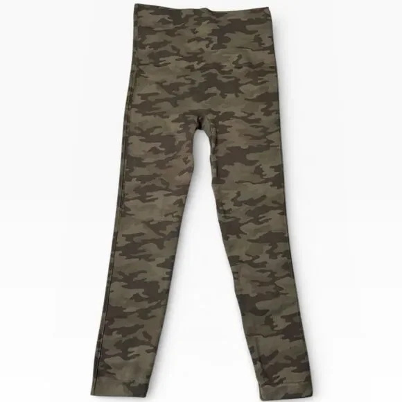 SPANX Look at Me Now Seamless Leggings | Green Camo | Small | Retail $118 - Picture 6 of 9